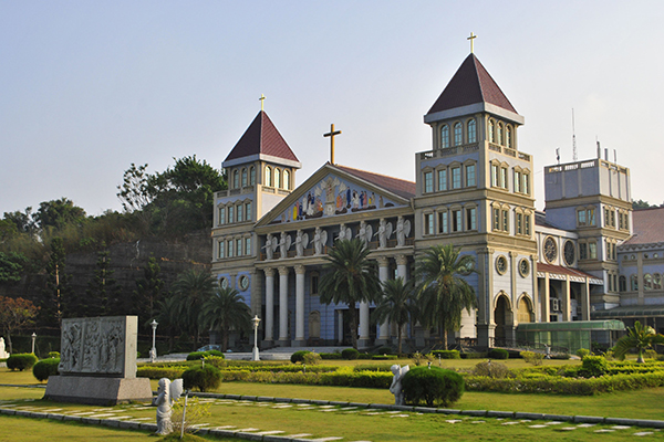 總占地約1045坪的圓滿教堂，以東南亞來說工程最為浩大 (圖片來源／台中市政府)