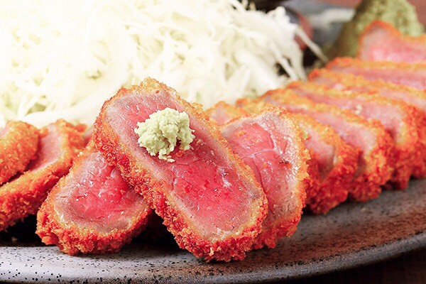 日本最流行的炸牛排 (圖片來源／牛カツ専門店　京都勝牛)