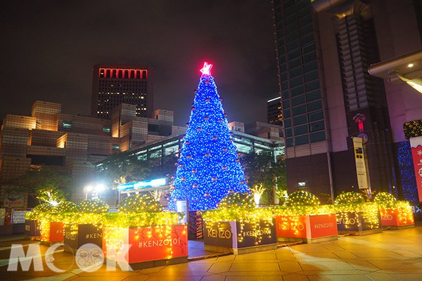 打造法國聖誕市集的台北101水舞廣場 (攝影／MOOK景點家張盈盈)