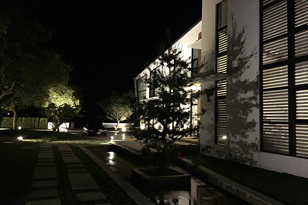 進入夜晚的悠悅光民宿更是充滿魅力 (圖片來源／Aura Villa - 悠悅光)