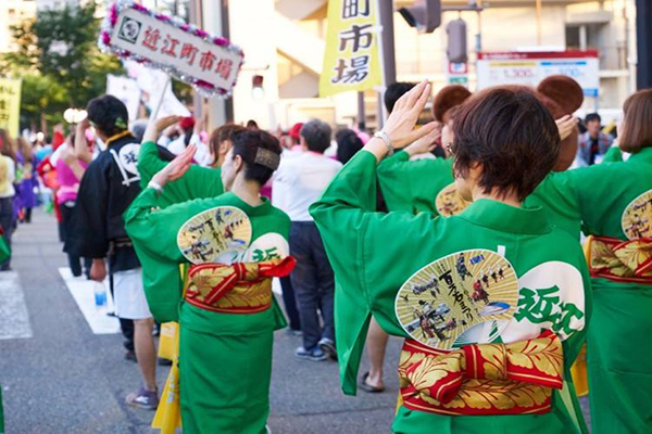 隨時充滿活力的近江町市場 (圖片來源／近江町市場)