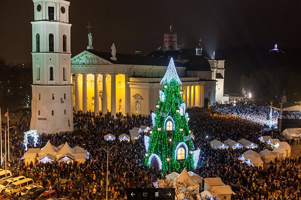 維爾紐斯聖誕樹 (圖片來源／Go Vilnius Tourism)