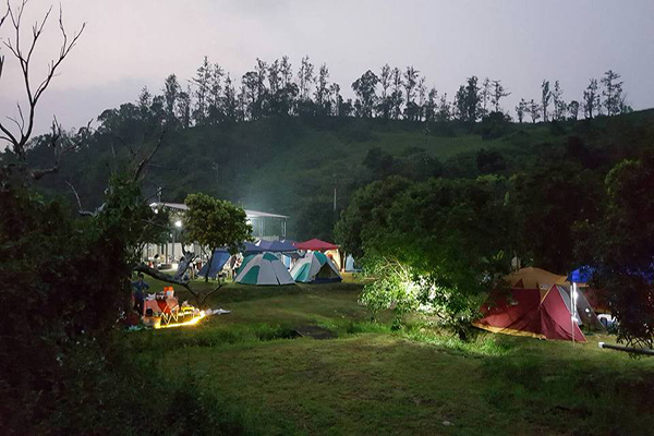 小希臘祕境露營區的露營實景 (圖片來源／小希臘祕境露營區)