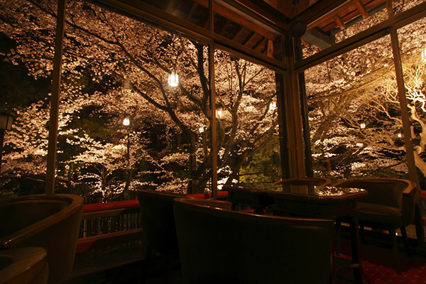 百年奈良旅店充滿日式傳統的歷史風味，更結合了現代的奢華感 (圖片來源／奈良旅店)