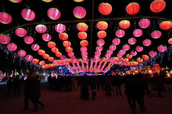 台灣燈會在雲林以吉鳴雲揚為主題，以友善大地、多元文化、燈會原鄉為三大主軸 (圖片來源／交通部觀光局)