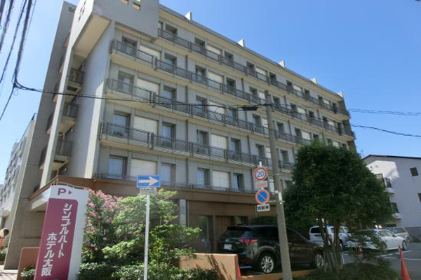 Simple Heart Hotel大阪距離Universal-city站只有一站，步行也只需15分鐘，是一間簡單輕巧的飯店 (圖片來源／Simple Heart Hotel大阪)