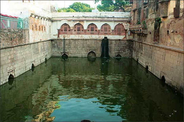 王后階梯井使用了超過一千年，證明它重要的功能 (圖片來源／Agrasen ki baoli)