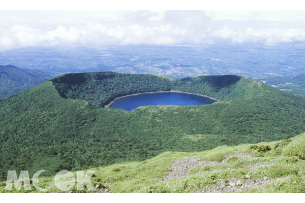 鹿兒島大浪池是日本第一高地的火口湖。(圖片提供／Hotels.com)