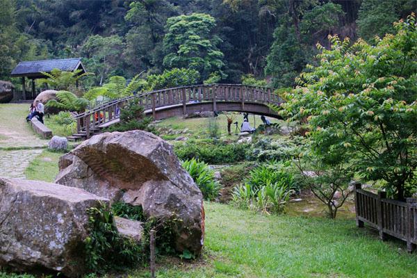 圓潭自然生態園區是觀察台灣中海拔溪谷地形的最佳場所 (圖片來源／嘉義縣政府)