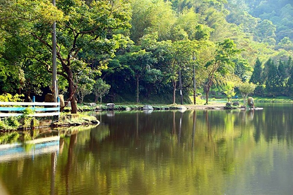 小雲山水私人美景  超強湖畔景觀餐廳