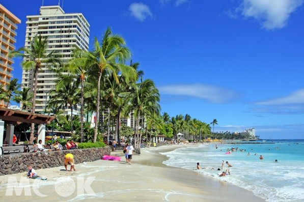 四季氣候宜人的夏威夷，吸引愛旅們前來度過蜜月假期 。(圖片提供／五福旅遊)