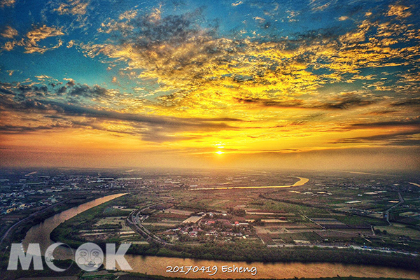 白沙藍海Ｘ壯觀夕陽 東石港五大消暑必玩