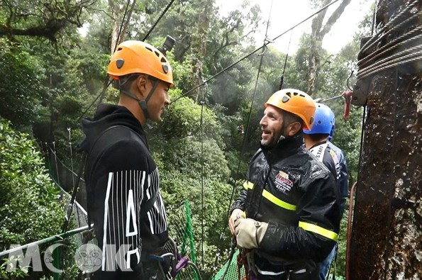 冒險王要挑戰的是全哥斯大黎加最長的canopy，橫跨兩座山谷足足有兩公里長
(圖片提供／Vidol)