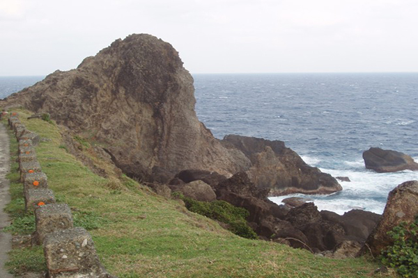 蘭嶼象鼻岩 (圖片來源／臺東縣警察局)