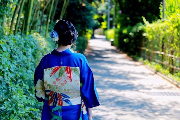 大家前往日本旅遊喜愛身穿日本傳統和服（圖／TekuTeku 京都）