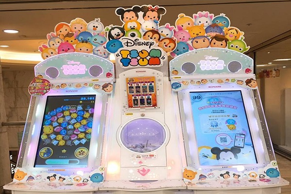 TSUM TSUM大型遊戲機台讓粉絲玩得過癮（圖／DisneyTaiwan）