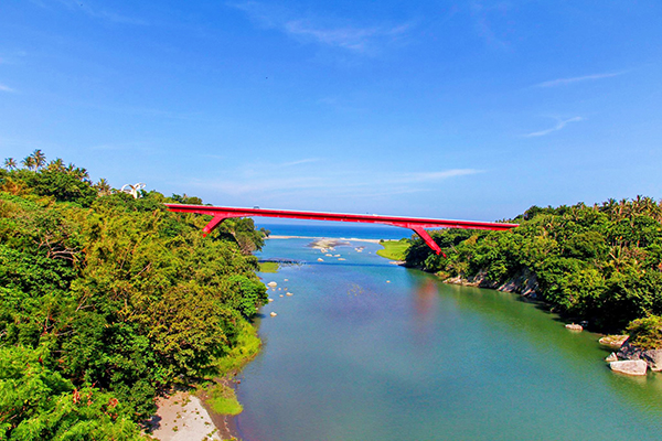 新東河橋 (圖／縱管處)