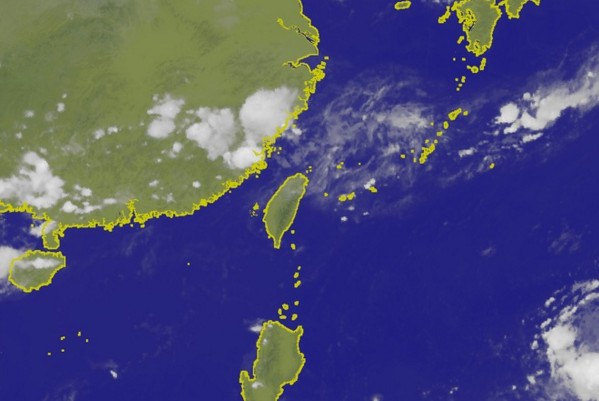 這個週末全台多雨(東亞衛星雲圖 / 中央氣象局)
