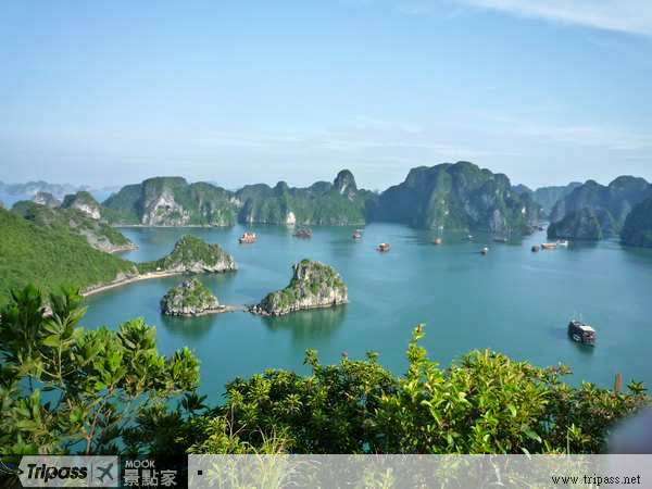 越南美景下龍灣是世界聯合國認定的世界遺產。（圖／MOOK）