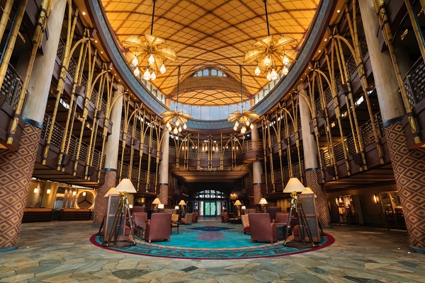 遊玩香港迪士尼直接入住迪士尼探索家度假酒店是最好不過的選擇（圖／Hotels.com）