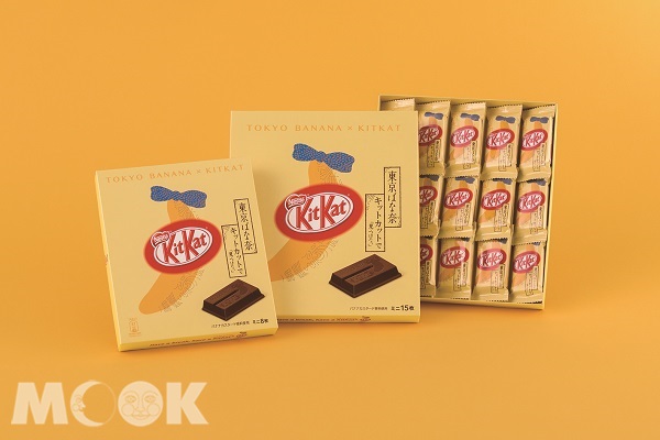 知名伴手禮東京芭娜娜與知名巧克力KitKat聯名推出「東京香蕉口味巧克力」（圖／東京站開發株式會社）