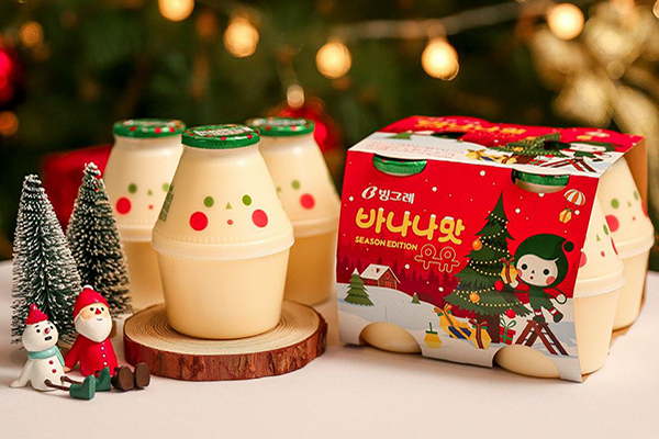 韓國國民飲料「香蕉牛奶」聖誕包裝 (圖／바나나맛우유)