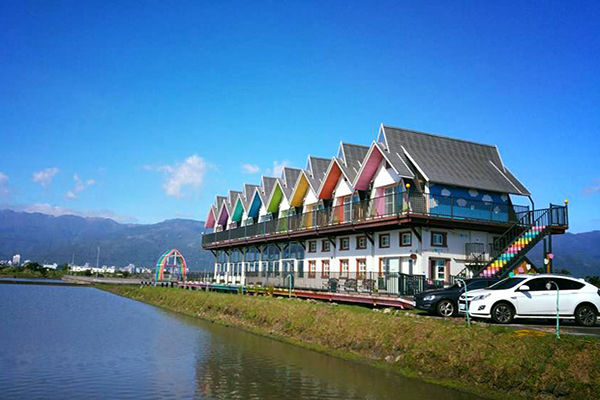 礁溪天空島上的小木屋 (圖／礁溪天空島上的小木屋)