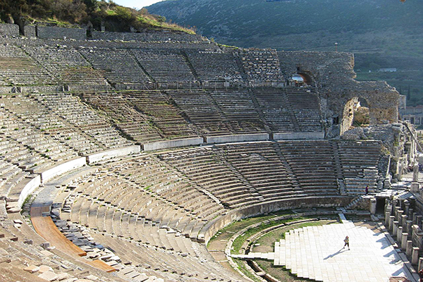 艾菲索斯古代劇場 (圖／Wikipedia)