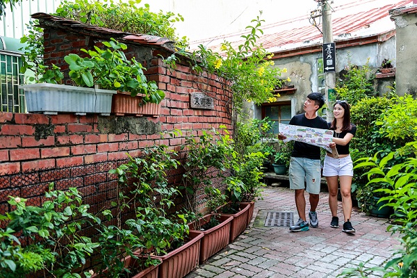 台南的老街巷弄深具風格特色，充滿著台南老城的懷舊滋味。