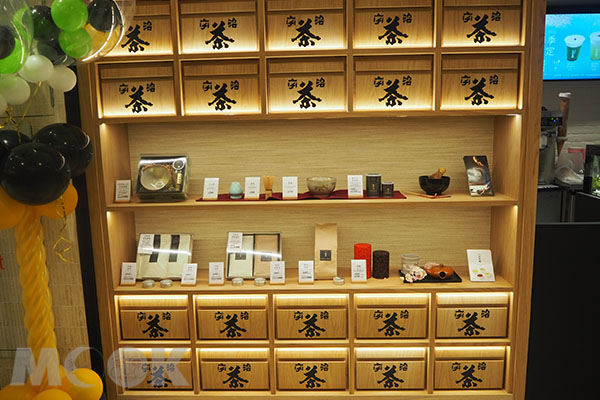 使用茶櫃為主題，象徵品牌創辦人終身貢獻及日本茶的表徵。( 攝影／MOOK景點家張盈盈 ）