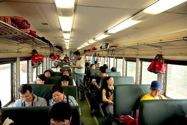 玉里站至台東站間，旅程中帶領旅客遊玩沿途多處車站景點，是一趟深度的鐵道旅行（圖／台鐵）