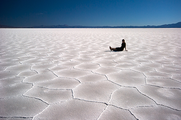阿根廷阿大鹽灘絕景 (圖／Wikipedia)