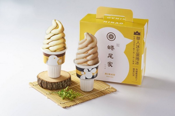 蜷尾家與7-ELEVEN合作推出蛋捲冰禮盒，內容包括「蜂蜜紅茶」與「焦糖雞蛋布丁」兩種口味，限量15000組預購販售。