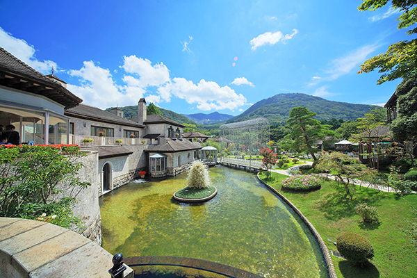 玻璃之森美術館園區 (圖／箱根ガラスの森美術館)