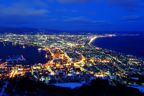 函館山欣賞著名的百萬夜景 (圖／hokkaido-labo)