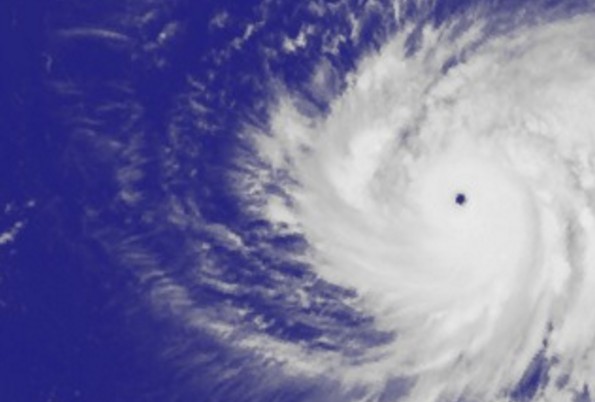衛星預測雲圖中瑪莉亞颱風眼清晰可見。(圖／中央氣象局)