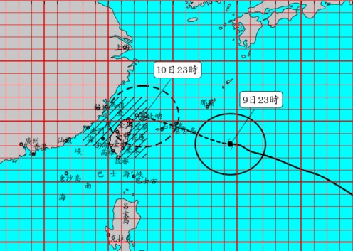 7月9日23時30分氣象局發布陸上颱風警報。(圖／中央氣象局）