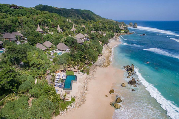 全球最棒飯店「尼西瓦圖度假村」 (圖／Nihi Sumba Island)