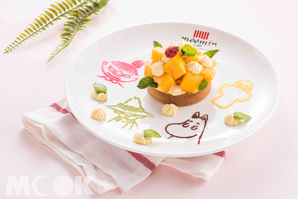 嚴選台灣在地食材，特別選用愛文芒果，推出三款期間限定甜點，圖為嚕嚕米谷甜蜜聚會芒果塔。
