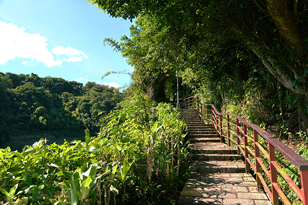 湖底步道沿線景緻