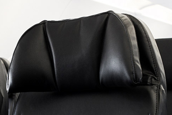 座椅頭枕可調整高度和角度