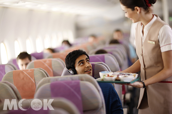 阿聯酋航空多點進出的彈性機票，旅人們可以更自由地規劃去回行程(圖／ 阿聯酋航空)