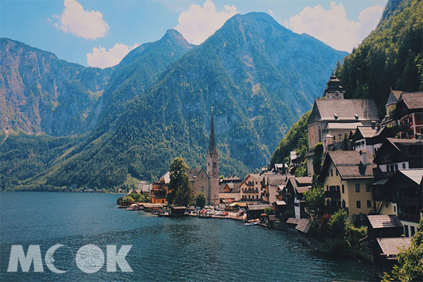 哈爾施塔特是位於奧地利山區的湖畔小鎮，1997年列為世界文化遺產。 (圖／MOOK景點家莫菲)