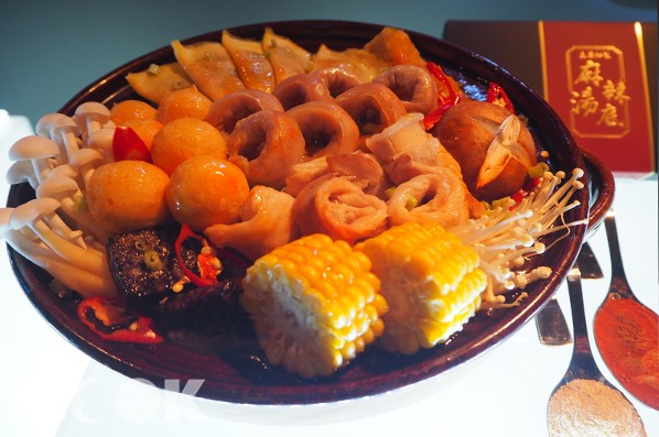 桂冠與米其林三星美食頤宮跨界研發推出火鍋等星級美食料理。（攝影／mook景點家張盈盈)