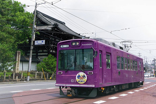 嵐電是京都唯一持續運行100年以上的路面電車。