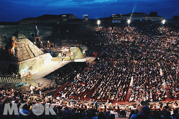 每年六月中旬開始會舉辦維洛納歌劇節。 (圖／MOOK景點家莫菲)