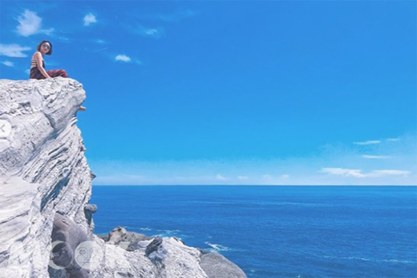 石梯坪有著鬼斧神工的岩石奇景，還有壯麗遼闊的海景。 (圖／huang_jhih_yi)