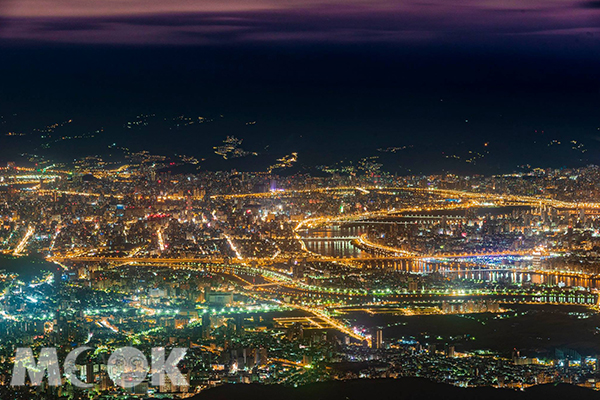 美到哭百萬級夜景！IG秒讚約會超可以