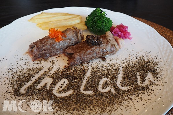 青島涵碧樓所屬和樂日本料理。