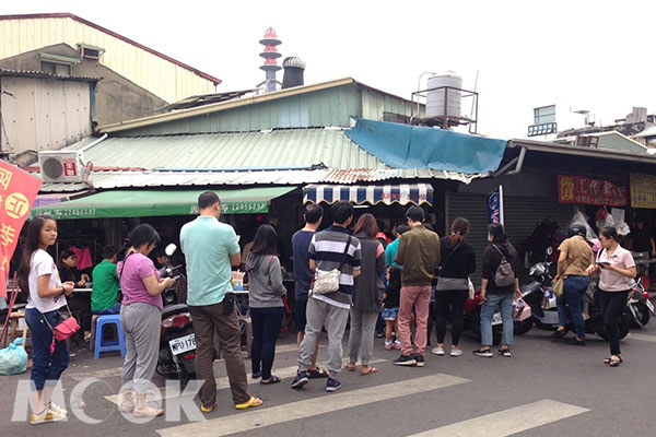 在地美食排隊也要吃！5個台中第五市場好味道